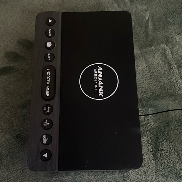 ANJANK Wooden Digital Alarm Clock FM WIRELESS SMARTPHONES CHARGER - Picture 14 of 14